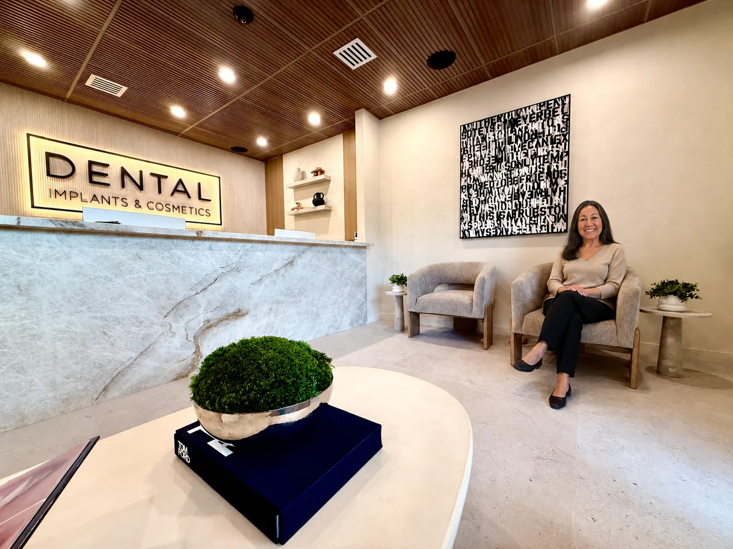 Dental Implants and Cosmetics reception and waiting area in Plantation FL